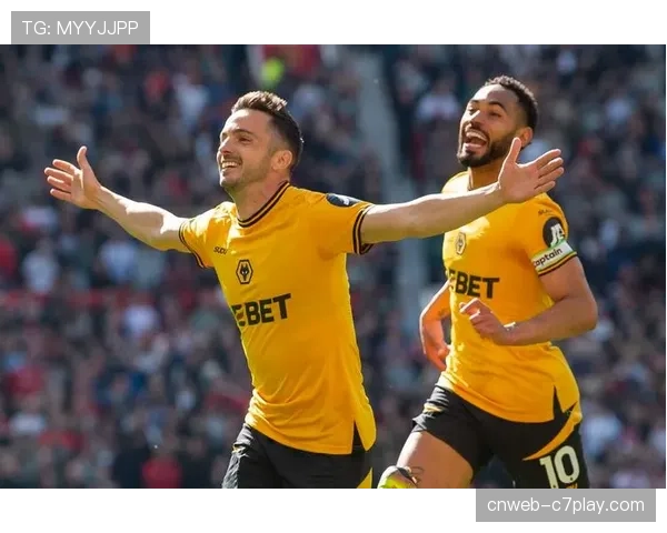 狼队降级危机加剧，冬季窗口变现主力引发更衣室动荡